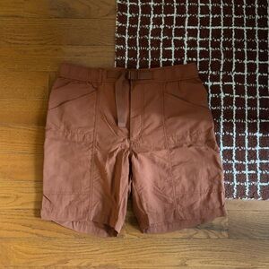 Uniqlo Burnt Orange Utility Shorts, Size M